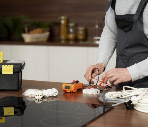 reparacion-de-trabajador-de-mantenimiento-de-servicio